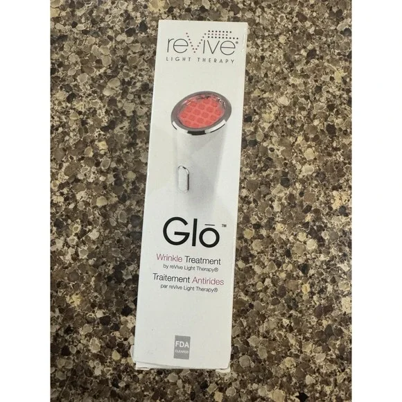 GLO by reVive Therapy Wrinkle Treatment Light Therapy - NEW - Picture 1 of 10